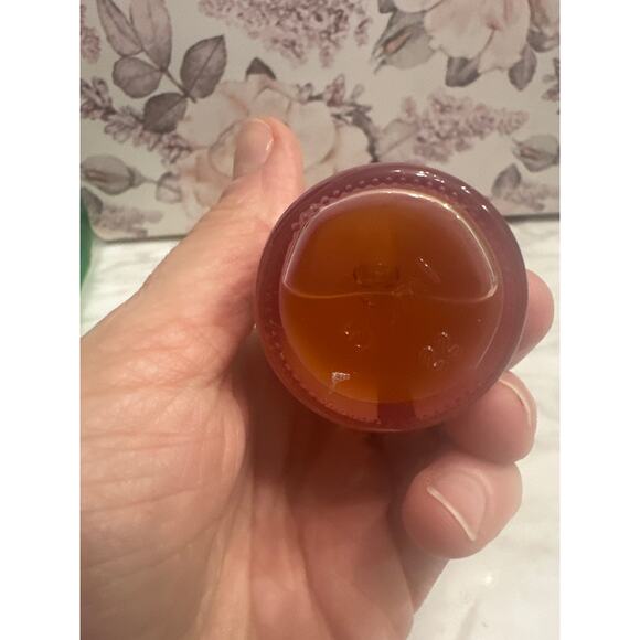 Isle of Paradise Self Tanning Drops - Picture 3 of 6